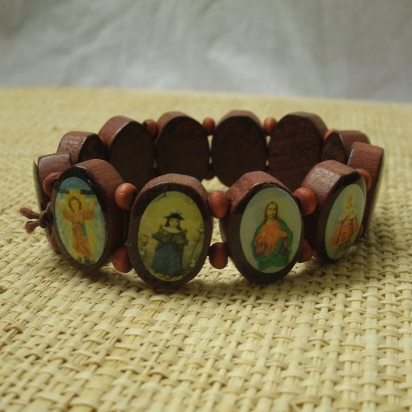 Handmade Wood Religious Pictures Bracelet - Picture 6 of 16